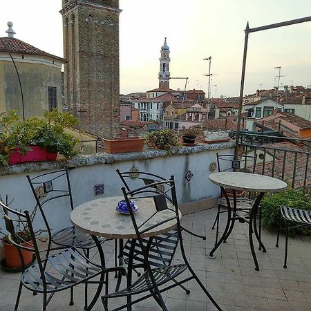 B&B La Terrazza Dei Miracoli Veneza Exterior foto