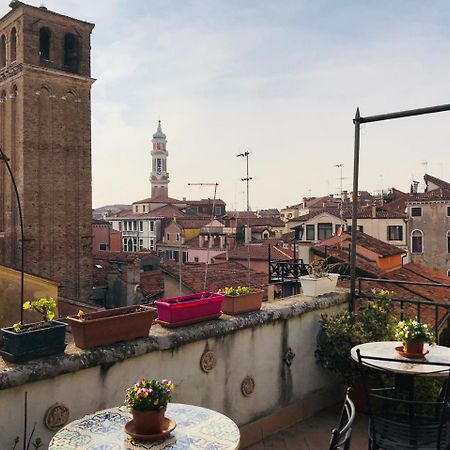 B&B La Terrazza Dei Miracoli Veneza Exterior foto